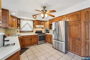 132 Linden Rd, Wayne, NJ 07470 - Photo 9