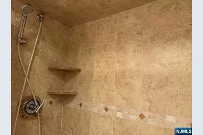 468A Liberty Street 304 #304, Little Ferry, NJ 07643 - Photo 17