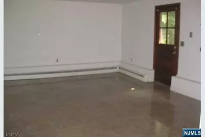 552 Stevens Avenue, Ridgewood, NJ 07450 - Photo 17