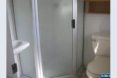 552 Stevens Avenue, Ridgewood, NJ 07450 - Photo 19