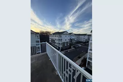 243 Lorhan Drive 2243 #2243, Piscataway Township, NJ 08854 - Photo 15