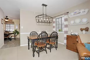 302 Mark Twain Way 302, Mahwah, NJ 07430 - Photo 17