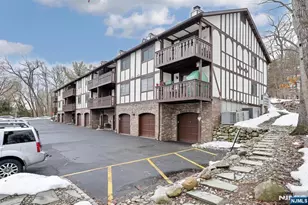 302 Mark Twain Way 302, Mahwah, NJ 07430 - Photo 35