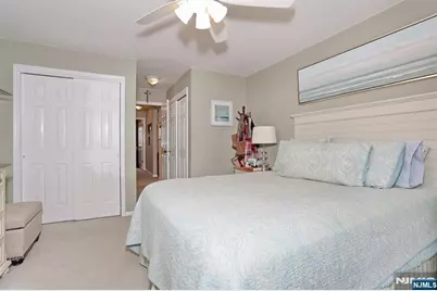 302 Mark Twain Way 302 #302, Mahwah, NJ 07430 - Photo 29