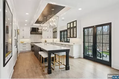 868 Pueblo Drive, Franklin Lakes, NJ 07417 - Photo 17