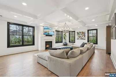 868 Pueblo Drive, Franklin Lakes, NJ 07417 - Photo 9