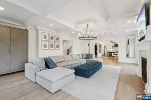 868 Pueblo Dr, Franklin Lakes, NJ 07417 - Photo 11