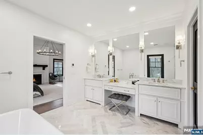 868 Pueblo Drive, Franklin Lakes, NJ 07417 - Photo 33