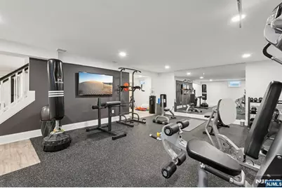 868 Pueblo Drive, Franklin Lakes, NJ 07417 - Photo 41