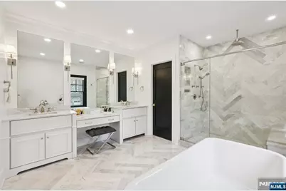 868 Pueblo Drive, Franklin Lakes, NJ 07417 - Photo 31