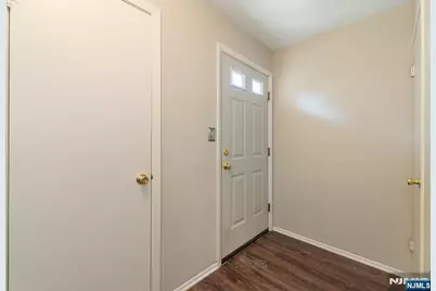 119 Woods Edge Drive, Roxbury Township, NJ 07876 - Photo 19