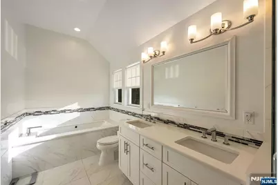 681 Palisade Avenue, Teaneck Township, NJ 07666 - Photo 23