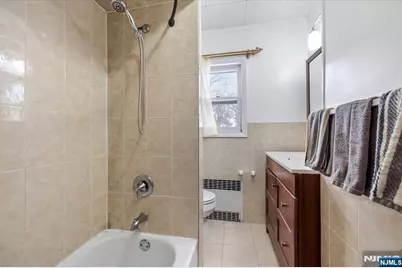 221 4th Street, Ridgefield Park, NJ 07660 - Photo 17