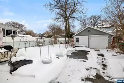 221 4th Street, Ridgefield Park, NJ 07660 - Photo 21