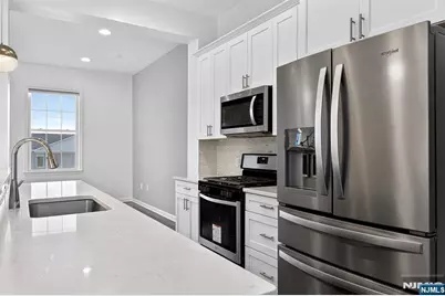 215 Roosevelt Drive, Wood Ridge, NJ 07075 - Photo 13