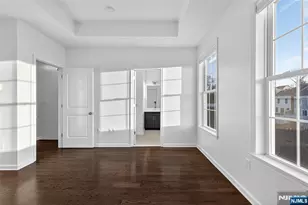 215 Roosevelt Dr, Wood Ridge, NJ 07075 - Photo 25