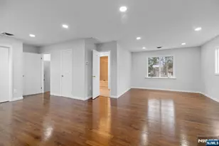 229 Standish Rd, Paramus, NJ 07652 - Photo 23