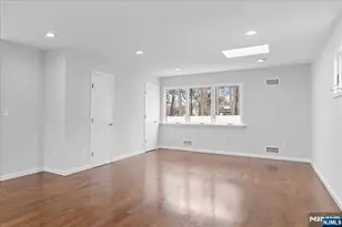 229 Standish Rd, Paramus, NJ 07652 - Photo 9