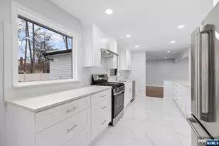 229 Standish Rd, Paramus, NJ 07652 - Photo 13