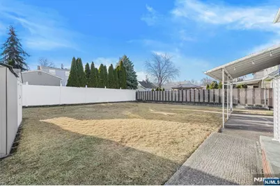 22 Falmouth Avenue, Elmwood Park, NJ 07407 - Photo 27