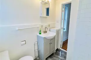 138 Kingsland Ave, Lyndhurst Township, NJ 07071 - Photo 3