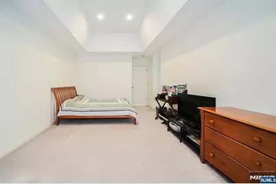 8005 Brittany Drive 8005 #8005, Wayne, NJ 07470 - Photo 23