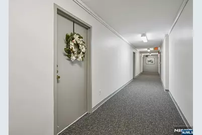 926 Bloomfield Avenue 5B #5B, Glen Ridge, NJ 07028 - Photo 5