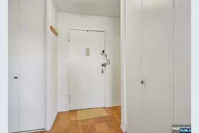 926 Bloomfield Avenue 5B #5B, Glen Ridge, NJ 07028 - Photo 7