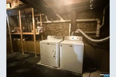 53 Bergen Avenue, Waldwick, NJ 07463 - Photo 17