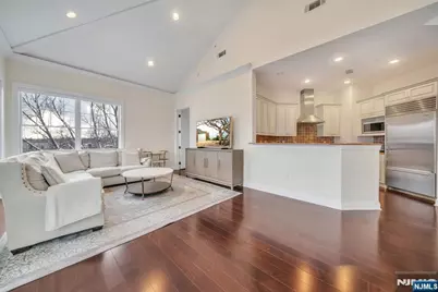 3312 The Plaza, Tenafly, NJ 07670 - Photo 3