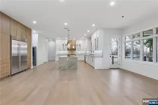 311 Farview Ave, Paramus, NJ 07652 - Photo 13