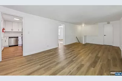 100 Huguenot Avenue 1B #1B, Englewood, NJ 07631 - Photo 7