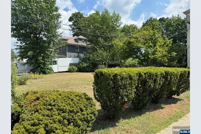 57 Brookway Avenue 2D #2D, Englewood, NJ 07631 - Photo 25