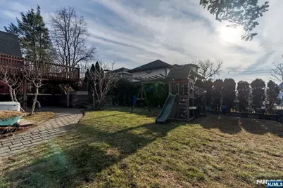 820 Elizabeth, Ridgefield, NJ 07657 - Photo 19