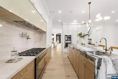 16 Old Farms Road, Saddle River, NJ 07458 - Photo 7