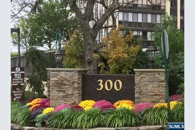 300 Winston Drive L 07 #L 07, Cliffside Park, NJ 07010 - Photo 1