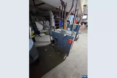 249-251 Court Avenue, Lyndhurst Township, NJ 07071 - Photo 5