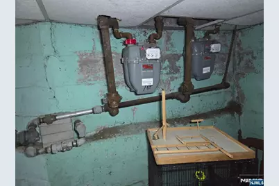 249-251 Court Avenue, Lyndhurst Township, NJ 07071 - Photo 11