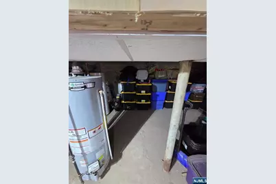 249-251 Court Avenue, Lyndhurst Township, NJ 07071 - Photo 19