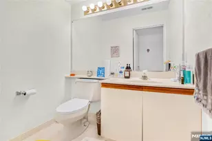 476 Lee Ct 476, Fort Lee, NJ 07024 - Photo 11