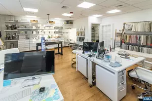 555 Goffle Road 102, Ridgewood, NJ 07450 - Photo 1