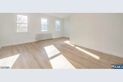 30 Pleasant Avenue, Clifton, NJ 07013 - Photo 13