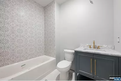 512 15th, Newark, NJ 07103 - Photo 7