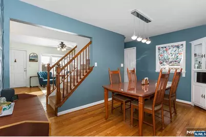 127 Tuella Avenue, Elmwood Park, NJ 07407 - Photo 9