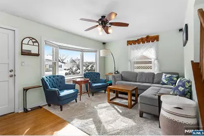 127 Tuella Avenue, Elmwood Park, NJ 07407 - Photo 3