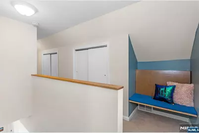 127 Tuella Avenue, Elmwood Park, NJ 07407 - Photo 25