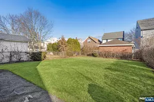 36 Fritz St, Bloomfield, NJ 07003 - Photo 31