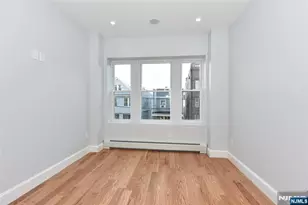 11 1/2 Rutgers Ave 4, Jersey City, NJ 07305 - Photo 19