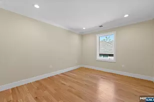 151 Little Falls Rd, Cedar Grove, NJ 07009 - Photo 27