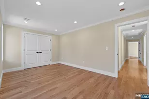 151 Little Falls Rd, Cedar Grove, NJ 07009 - Photo 25